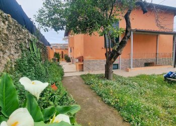 20250312_102954.jpg - Casa indipendente Via alla Spiaggia 21, Ventimiglia - foto 2