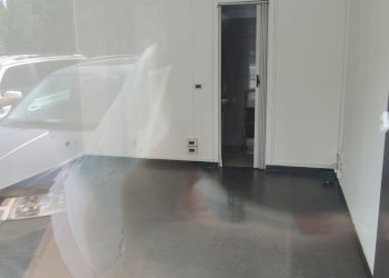 DSCN8011.JPG - Locale Commerciale Corso Canalchiaro 178, Modena (zona Circoscrizione 1) - foto 4