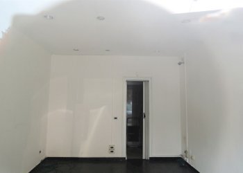 DSCN8014.JPG - Locale Commerciale Corso Canalchiaro 178, Modena (zona Circoscrizione 1) - foto 6