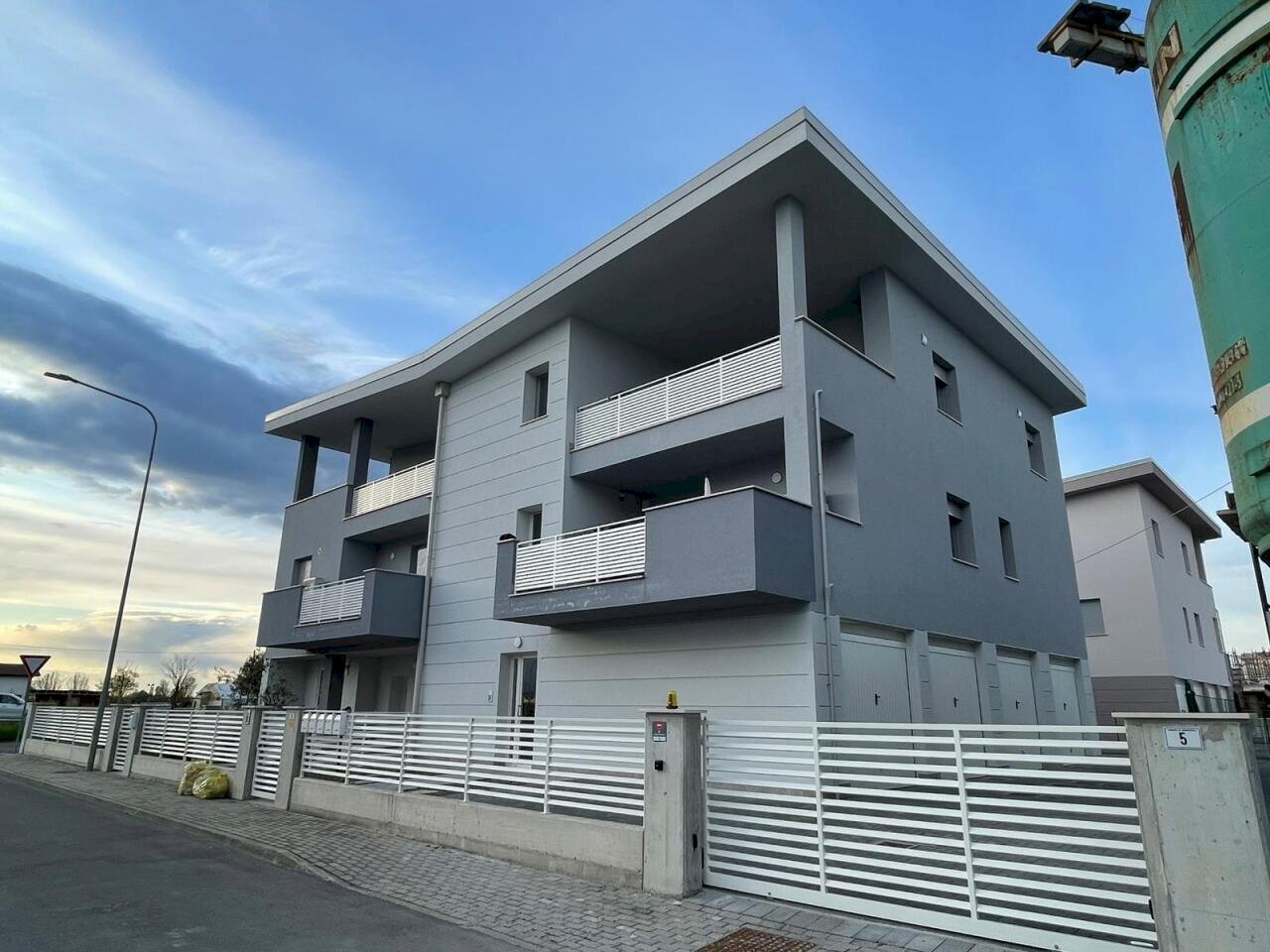 WhatsApp Image 2026-03-31 at 18.57.29 (5).jpeg - Four-room apartment Via Socrate, Nonantola - photo 3