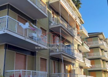prospetto condominiale - Bilocale Piazza Costituzione 4, Diano Marina - foto 8