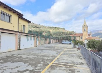 20260219_141545.jpg - Villa Via Papa Giovanni XXIII, Imperia - foto 4