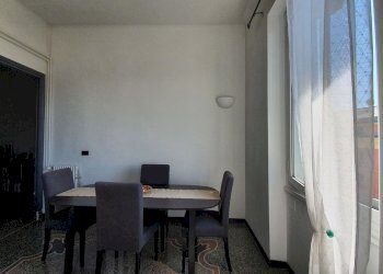 salotto tris appartamento via cantore sampierdaren - Appartamento Via Cantore 30, Genova (zona Sampierdarena) - foto 20