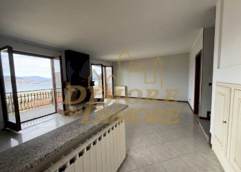 IMG_2789.JPG - Casa indipendente Via A. Fraccaroli 43, Baveno - foto 12