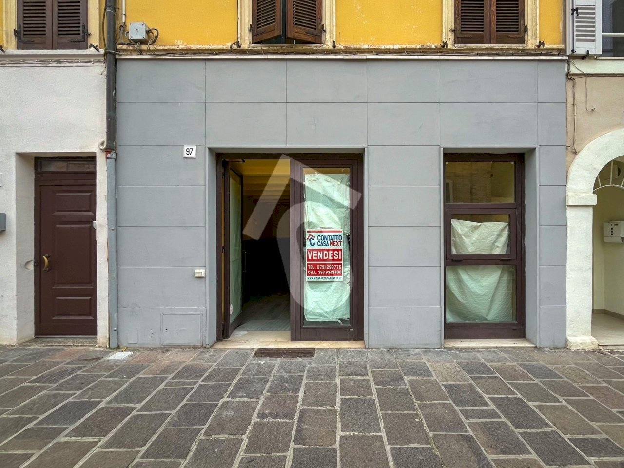 4ABB7C75-7B63-4684-8C72-CC2AAA271062.jpeg - Locale Commerciale Jesi - foto 2