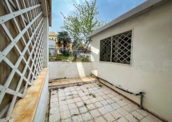 0723CA06-0D0C-45C6-82B0-A1CE1D2C5C72.jpeg - Locale Commerciale Jesi - foto 3