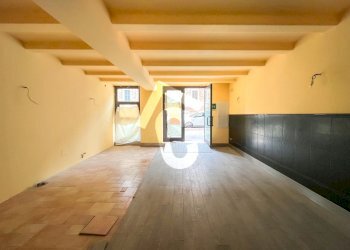 20F8141C-3FAF-424D-BF1E-0A18C2F6EB4C.jpeg - Locale Commerciale Jesi - foto 4