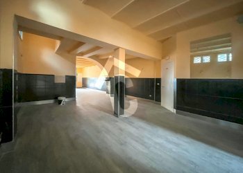 5DF3428A-7DEA-4640-AD60-D1590FA16A40.jpeg - Locale Commerciale Jesi - foto 9