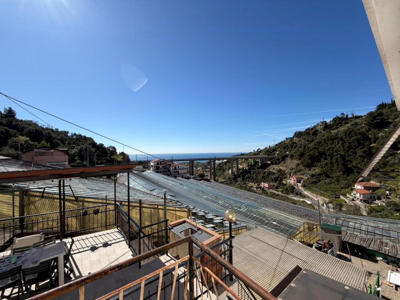 Vista esposizione Sud - Trilocale Strada Carrozzabile S. Pietro 165, Sanremo - foto 2