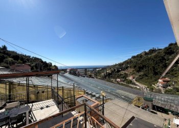 Vista esposizione Sud - Three-room apartment Strada Carrozzabile S. Pietro 165, Sanremo - photo 2