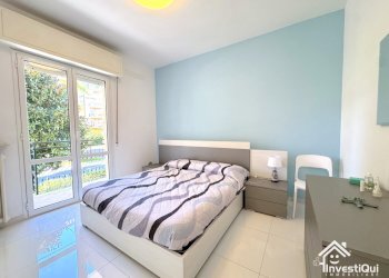 CAMERA DA LETTO - Bilocale Viale della Repubblica 91, Pietra Ligure - foto 12