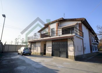 _MAX7985.jpg - Independent house Ciriè - photo 1