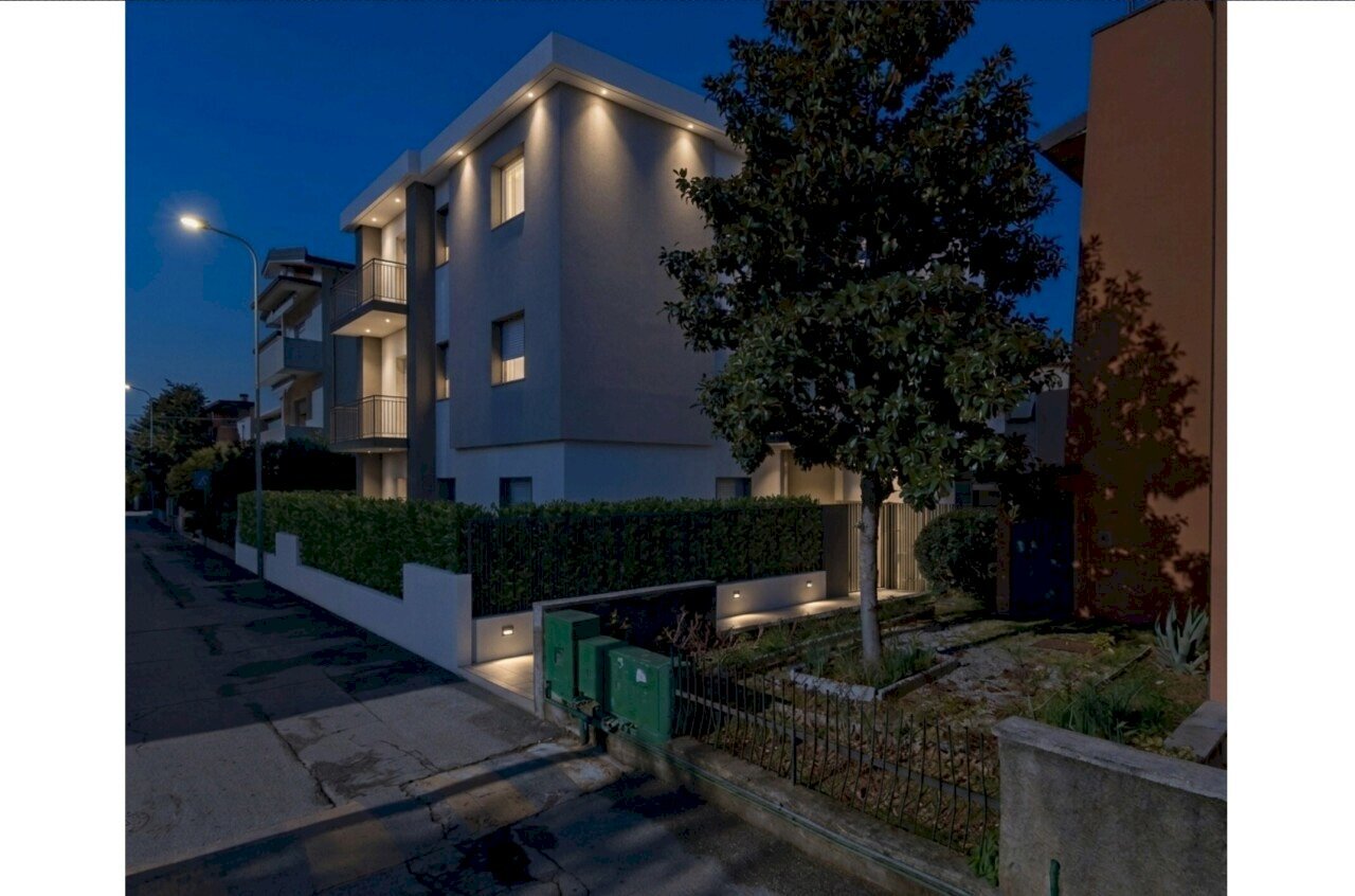 12 ESTERNI_page-0001.jpg - Quadrilocale Via Madonnina 5, Borgosatollo - foto 2