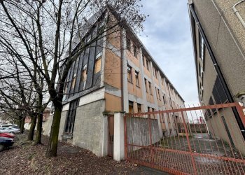 IMG_7086.JPG - Locale Commerciale Strada dell'Arrivore 25, Torino (zona Regio Parco) - foto 15