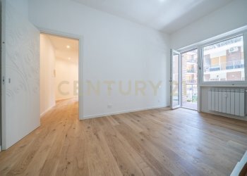13 - Three-room apartment Via Carlo Dossi 80, Roma - photo 2