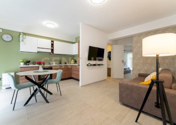 Via Vampolieri 42 (10).jpg - Two-room apartment Via Vampolieri 42, Aci Castello - photo 3