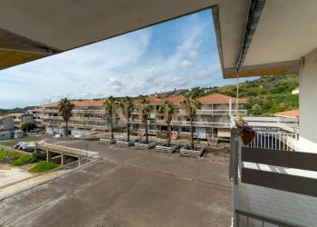 Via Vampolieri 42 (21).jpg - Two-room apartment Via Vampolieri 42, Aci Castello - photo 14