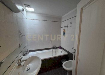 foto bagno piano secondo 2.jpeg - Terratetto - Terracielo via fratelli matteini 9, Grosseto - foto 29