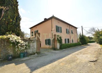 2-VILLA.JPG.jpg - Villa Capannori - foto 2