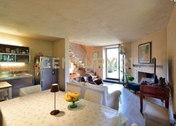 15-GUEST HOUSE LIVING2.JPG.jpg - Villa Capannori - foto 15