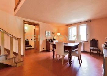 30-2ND VILLA\'S LIVING1.JPG.jpg - Villa Capannori - foto 30