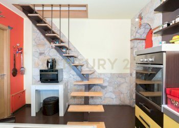 16.jpg - Trilocale Via Palermo 364, Catania - foto 15