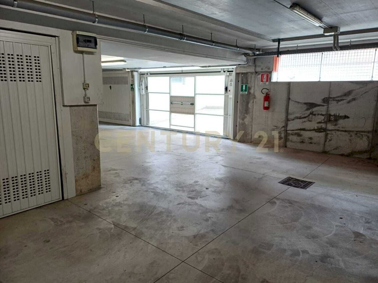 PHOTO-2026-04-01-16-21-06_1.jpg - Box Via Albere 17, Verona (zona Borgo Milano) - foto 1