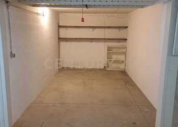 PHOTO-2026-04-01-16-21-05.jpg - Box Via Albere 17, Verona (zona Borgo Milano) - foto 3