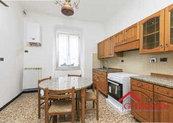 3.1 CUCINA.jpg - Appartamento Via Gaetano Donizetti 12, Genova (zona Sestri Ponente) - foto 1
