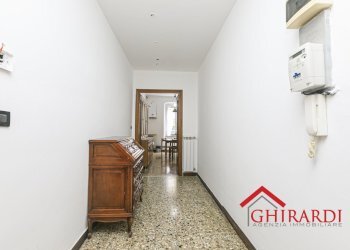 1.1 INGRESSO.jpg - Appartamento Via Gaetano Donizetti 12, Genova (zona Sestri Ponente) - foto 5