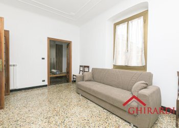 2.2 SOGGIORNO.jpg - Appartamento Via Gaetano Donizetti 12, Genova (zona Sestri Ponente) - foto 8