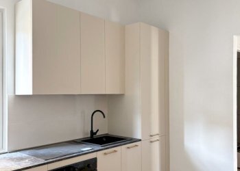 06 Apt 17.jpg - Appartamento Via Chiaravagna 17, Genova (zona Sestri Ponente) - foto 4