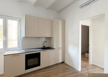 08 Apt 17.jpg - Appartamento Via Chiaravagna 17, Genova (zona Sestri Ponente) - foto 3