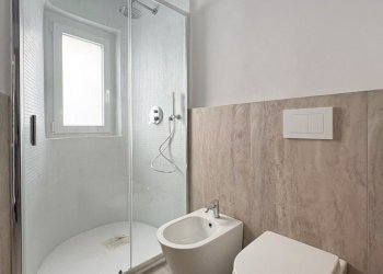 12 Apt 17.jpg - Appartamento Via Chiaravagna 17, Genova (zona Sestri Ponente) - foto 12