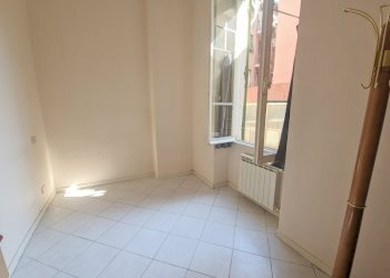 camera da letto - Bilocale Via Zeffiro Massa 84, Sanremo - foto 13