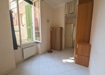 camera da letto - Bilocale Via Zeffiro Massa 84, Sanremo - foto 15