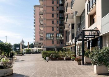 648822492.jpg - Appartamento Via Salvatore Matarrese 10, Bari (zona Murat) - foto 25