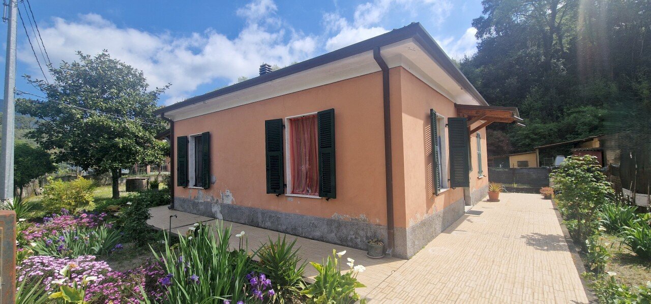 20260411_122205.jpg - Casa indipendente Sarzana - foto 2