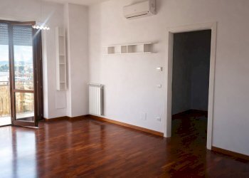 ChatGPT Image 31 mar 2026, 18_39_38.png - Apartment Via Marittima, Frosinone - photo 4