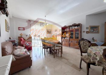 4660b34d-2598-4172-88ab-282ab136f6e1.jpeg - Four-room apartment Viale Polibio, Siracusa - photo 13