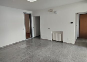 vano - Commercial Premises Piazza XX Settembre, Castel San Giovanni - photo 17