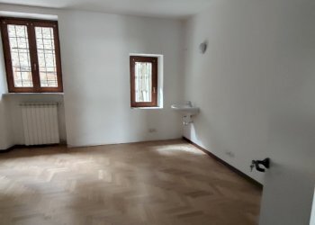 vano - Commercial Premises Piazza XX Settembre, Castel San Giovanni - photo 19