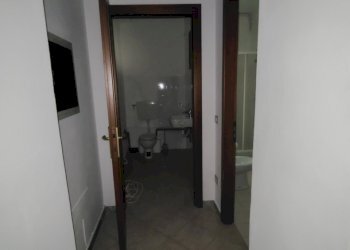 disimpegno - Commercial Premises Piazza XX Settembre, Castel San Giovanni - photo 26