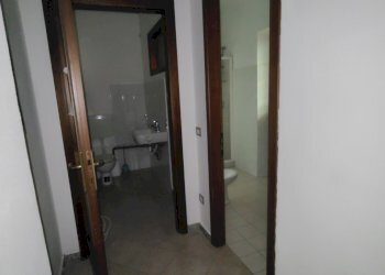 disimpegno - Commercial Premises Piazza XX Settembre, Castel San Giovanni - photo 27