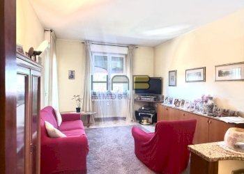 WhatsApp Image 2026-04-01 at 10.17.10.jpeg - Trilocale Via Fratelli Ruffini, Busto Arsizio - foto 1