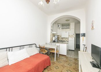 sala e cucina - Trilocale Via Beata Chiara 4, Genova (zona Pontedecimo) - foto 8