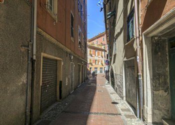 zona - Trilocale Via Beata Chiara 4, Genova (zona Pontedecimo) - foto 23