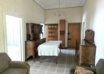 sala - Apartment Via Martiri della Libertà 18, Campomorone - photo 4