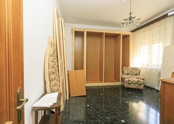 Camera grande.jpg - Apartment Via Circonvallazione 5, Campomorone - photo 11