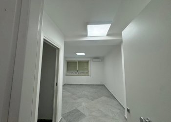 0d1e0429-f2f4-4ec3-8a2c-fd5a1ccbbbe2.jpg - Ufficio Via Imperatore Federico, Palermo - foto 7